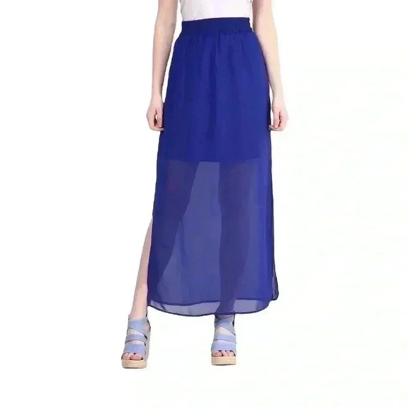 H&M divided Women’s blue maxi skirt size 4 in Royal blue colour - Picture 1 of 3
